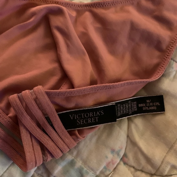 Bundle of Victoria’s Secret Bralettes.One blush bralette. One strapless floral! - Picture 2 of 10